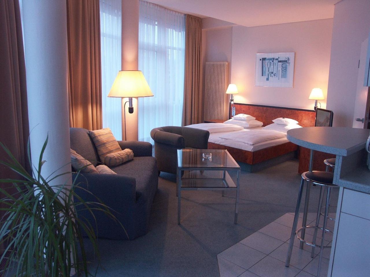 Hotel Arkadia Friedrichsdorf Exterior foto