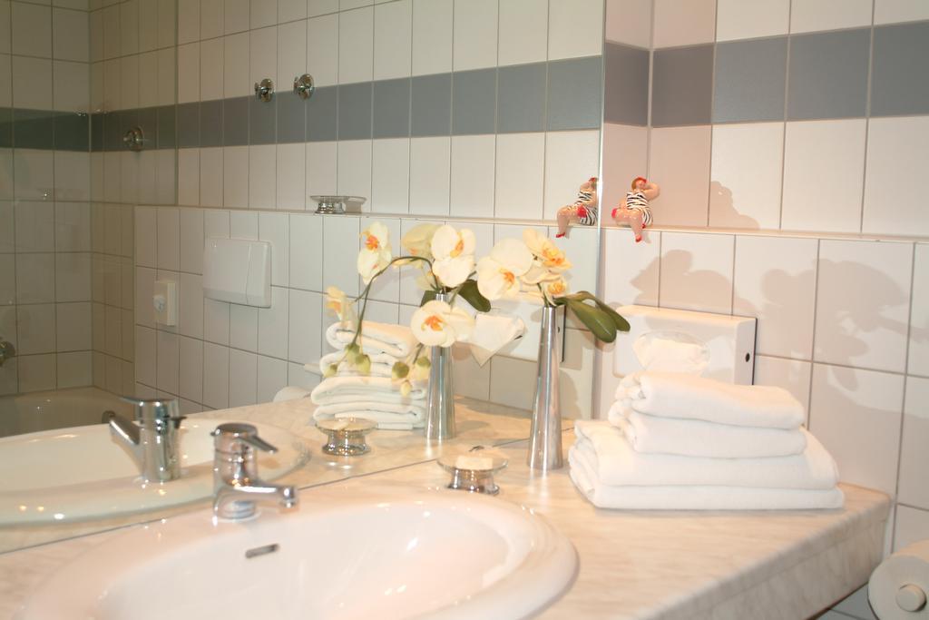 Hotel Arkadia Friedrichsdorf Zimmer foto